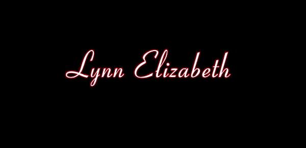  Lynn Elizabeth - Smoking Fetish at Dragginladies